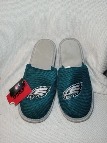 New PHILADELPHIA EAGLES bedroom Slipers BY FOCO, NFL Tagged Mens Sz. 11-12 Cover