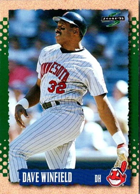 1995 Score Dave Winfield #80 Cleveland Indians Baseball Card - Image 1 of 2