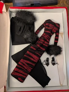 TONNER Effanbee Brenda Starr LADY OF MYSTERY Outfit NRFB mit Versender  - Bild 1 von 7