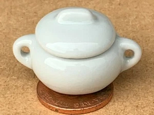 Grand Blanc Casserole Pot Et Couvercle Tumdee 1:12 Échelle Poupées Maison W38 - Foto 1 di 3