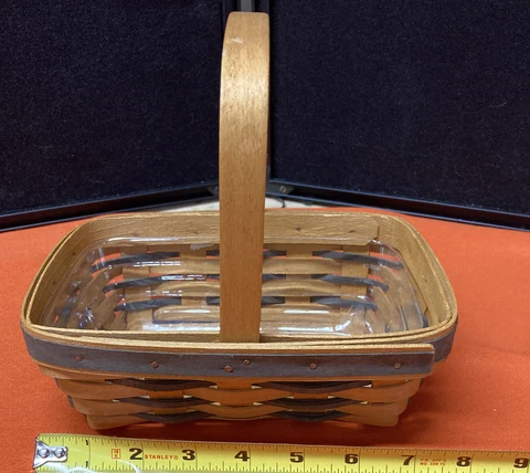 Longaberger Vintage Blue Sweetheart Sweet Treats Basket 1997 HANDWOVEN BLUE Cover