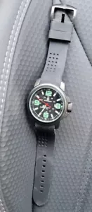 *broken As-is*Smith & Wesson Black Mens Amphibian Commando Water Resistant Watch - Picture 1 of 8