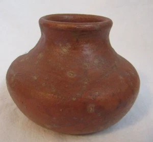 SOUTHWEST STUDIO KUNSTKERAMIK ROT GEFLECKTER UNKRAUTTOPF SIGNIERT UND DATIERT - Bild 1 von 5