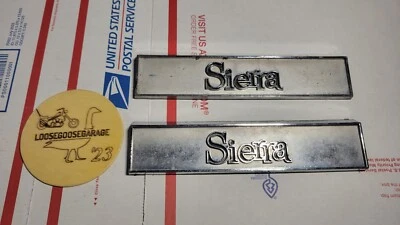 77-80? GMC Sierra camión de servicio mediano emblemas serie L serie C guardabarros puerta 721779 Foto 1 de 4