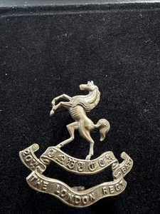 20th Battalion The London Regiment Cap Badge - Picture 1 of 4