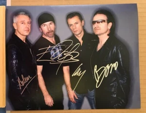 AUTOGRAPH PHOTO - U2 - 8 x 10 - Picture 1 of 1