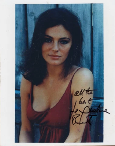 JACQUELINE BISSET JAMES BOND STAR HAND SIGNED COLOUR PHOTOGRAPH 10x8 WITH COA a Cover