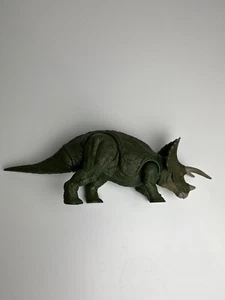 Jurassic World Triceratops 10" Actionfigur Dino Rivals Dual Attack Mattel 2018 - Bild 1 von 5