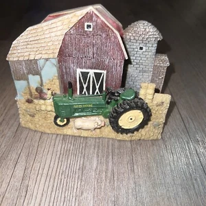 John Deere Napkin Holder Barn Silo Farm Pig Rooster Tractor Scene Country Cute! - Bild 1 von 5