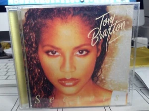 Secrets by Toni Braxton (CD, Jul-1996, LaFace) - Foto 1 di 3