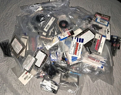 Vintage RC Parts Lot x188 ~ Duratrax ~ Evader Warhead Vendetta Etc - Image 1 of 4