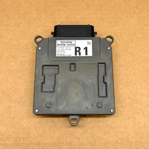 OEM 19-20 Toyota Avalon Right Side LED Computer Module Control Light 89908-41010 - Picture 1 of 4