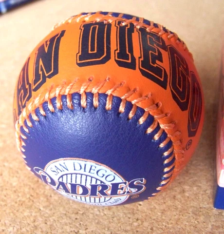 1993 SD San Diego Padres Spinneybeck baseball ball real leather MLB c41275 Cover