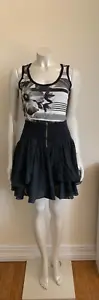 Karen Millen Short Summer Skirt - UK 10 - Picture 1 of 6