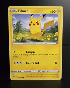 Pokémon TCG - PIKACHU - 049/203 - SWORD & SHIELD: EVOLVING SKIES (2021) - NM - Picture 1 of 2
