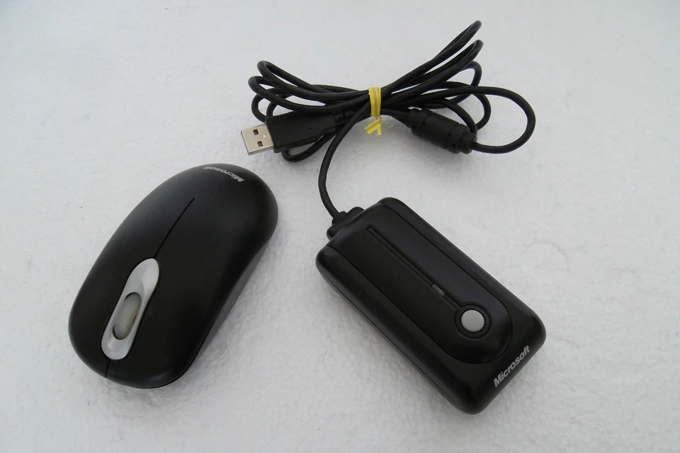 Microsoft Wireless Receiver 700 Mouse w/Dongle 1059 1061 X807075-001 X807102-001 - Image 1 of 4