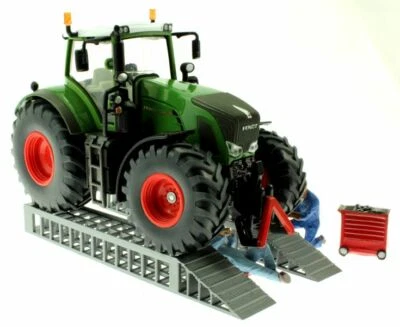 Werkstatt Rampe Lang für Siku Control und Farmer Traktoren 1:32 - Bild 1 von 4