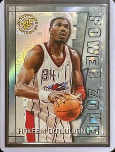 Hakeem Olajuwon - 1996 Topps Stadium Club Basketball - Power Zone - Holo #PZ7 - Bild 1 von 1