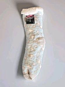 Cuddl Duds Calzini Ciabatte Donna Morbidi Accoglienti Peluche Gripper Nuvole, Taglia 4-10... - Foto 1 di 3