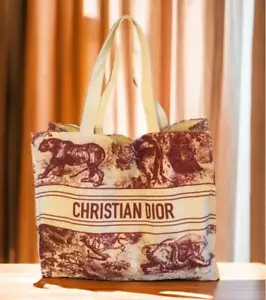 Christian Dior Wardujuy Tragetasche Neuheit rot VIP Kunden Japan limitiertes Geschenk - Bild 1 von 6