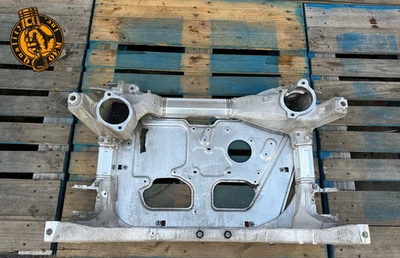2014-2016 PORSCHE PANAMERA 3.0 HYBRID FRONT ENGINE SUBFRAME CROSSMEMBER OE 44kmi - Image 1 of 4