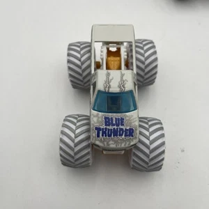 Spin Master Monster Jam Gears & Galaxies Blue Thunder 1:64 - Picture 1 of 7