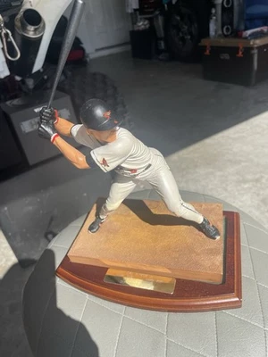 CAL RIPKEN JR., Estatuilla El Arte del Deporte, Modelo de Exhibición (Alto Grado Se Vende Tal cual) Foto 1 de 4