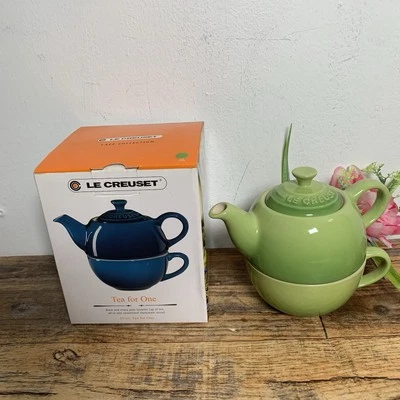 Le Creuset - Palm Green Tea For One Set - 10 oz Stoneware - Image 1 of 4
