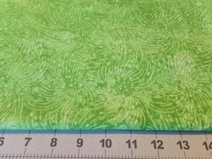 3/4 YD X 44" VINTAGE LIME GREEN SWIRLS by FABRIC TRADITIONS COTTON NEW #348 - Picture 1 of 3