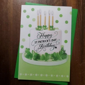 St. Patrick's Day Birthday Hallmark Cake Candles Happy Day Glitter Green Lucky - Picture 1 of 4