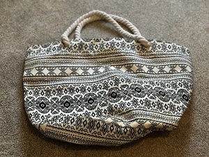 Small Patterned Duffle Beach Bag - Picture 1 of 3
