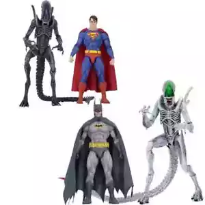Figura de acción Batman Superman VS Alien Xenomorph modelo coleccionable NUEVO EN CAJA - Imagen 1 de 16