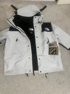 The North Face Gore-Tex 1990 Mountain Jacket White Size - S , Brand New! - Picture 1 of 4