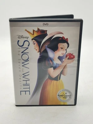 Disney-Snow White And The Seven Dwarfs (DVD, 1937) The Signature Collection - Image 1 of 3
