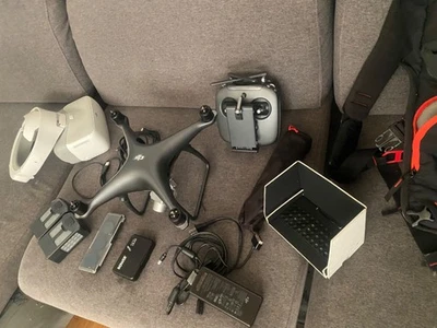 DJI Phantom 4 Pro Obsidian Edition 20MP 4K Quadcopter - Black - Image 1 of 4