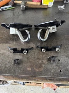 Jeep Grand Cherokee WK Commander OE Tow Hooks Chrome with Hardware 05 - 10 - Picture 1 of 6
