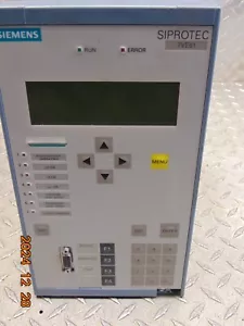 SIEMENS 7VE6110-5EB01-0DA0/DD SIPROTEC 7VE61 - Foto 1 di 5