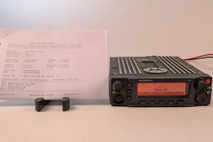 Motorola APX6500 UHF R2 450-520MHz P25 (5) Algos w/O5 Dashmount - Picture 1 of 12