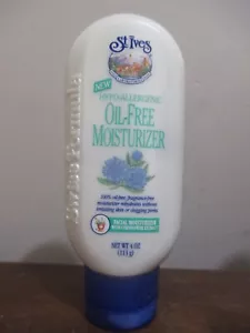St. Ives Hypo-Allergenic Oil Free facial Moisturizer With Cornflower Extract 4oz - Picture 1 of 1