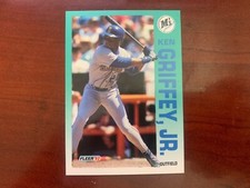 1992 Fleer Baseball - Complete Your Set - You Pick (251-500)