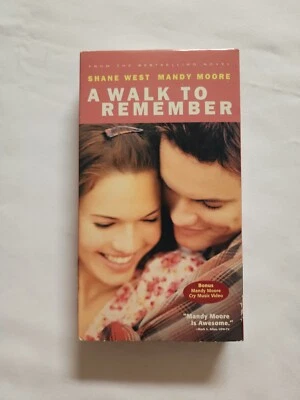 Видеокассета WALK TO REMEMBER Шейна Уэста, ПОЛНАЯ/ПРОТЕСТИРОВАННАЯ СМ. ФОТОГРАФИИ (VHS49) - Изображение 1 из 4
