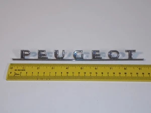 Vtg Peugeot Car Vehicle Rear Trunk Emblem Badge Nameplate Script - Bild 1 von 4
