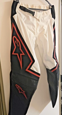 Pantalones ALPINESTARS TECHSTAR ACUMEN Motocross MX Blanco Negro Rojo Talla 36 COMO NUEVOS Foto 1 de 4
