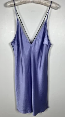 Vestido sin mangas Victoria's Secret lavanda satinado camisola lencería grande Foto 1 de 4