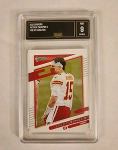 Patrick Mahomes II 2021 Donruss #116 SP Variation GMA Graded Mint 9 - Bild 1 von 2