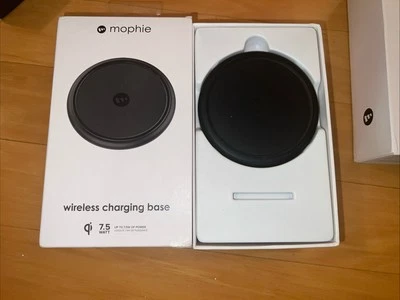 Mophie Wireless Charging Base - Black (1 Pack) - Image 1 of 3