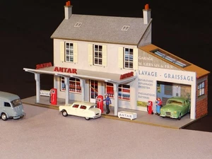 Fassade Tankstelle und Garage Modell HO Regionen Firmen FAC015 - Bild 1 von 3