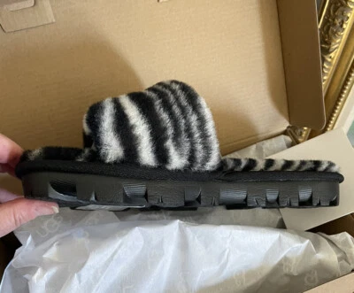 Womens's black/white zebra open slippers coquette US size 7 NWT FABULOUS! - Image 1 of 3