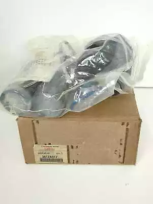 New OEM Genuine Mitsubishi Outer CV Boot 2004-2012 Eclipse Galant 2.4L 3817A017 - Image 1 of 4