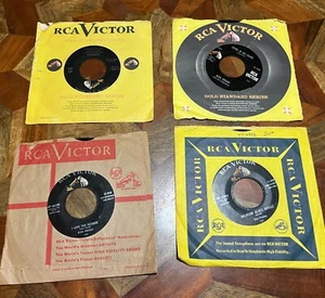 8 ORIGINAL Elvis Presley RCA VICTOR 45's ROCKABILLY VG++ / ALL FOR  1 PRICE - Picture 1 of 3